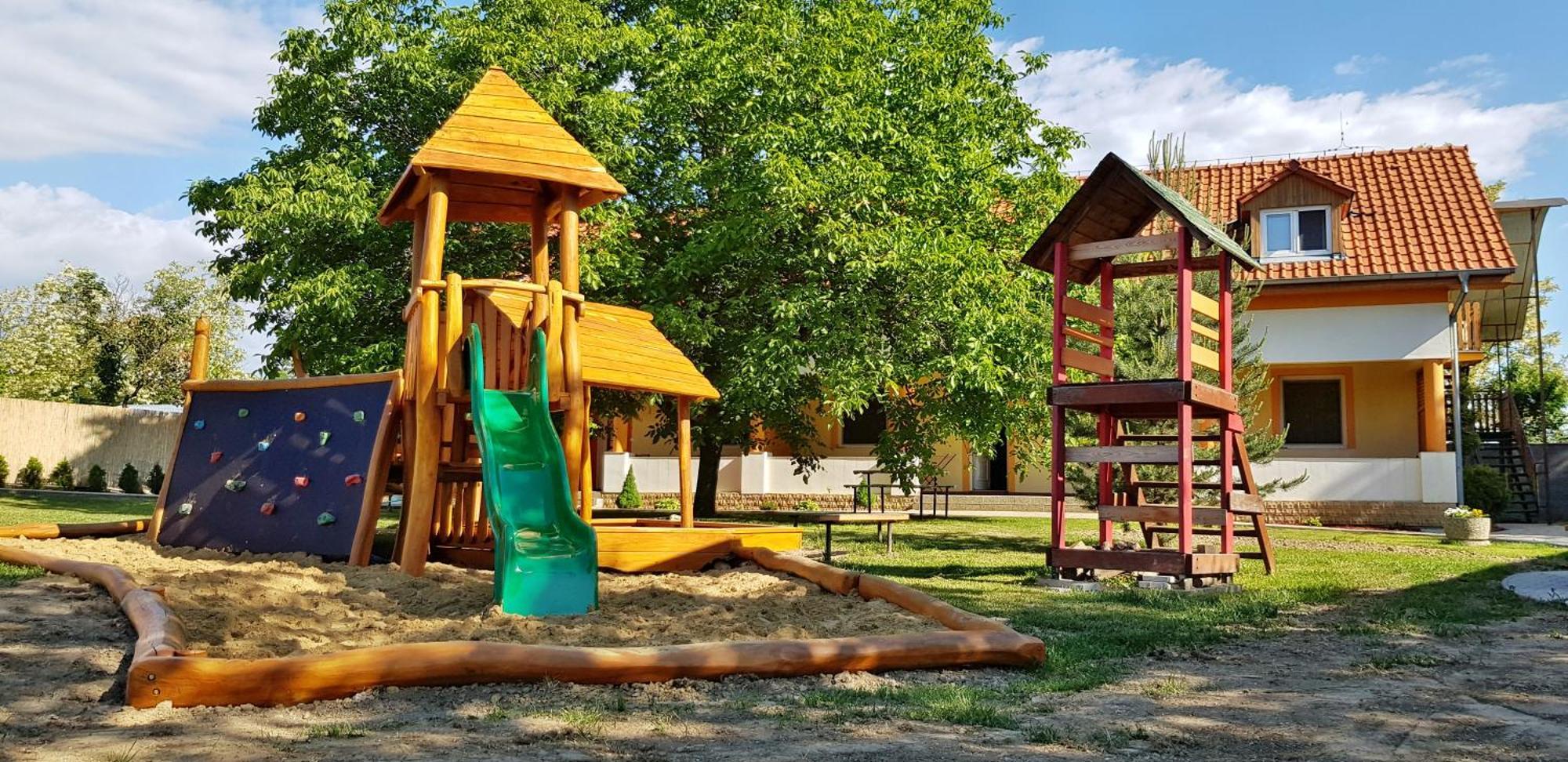 Ubytovanie Liska Radava Экстерьер фото